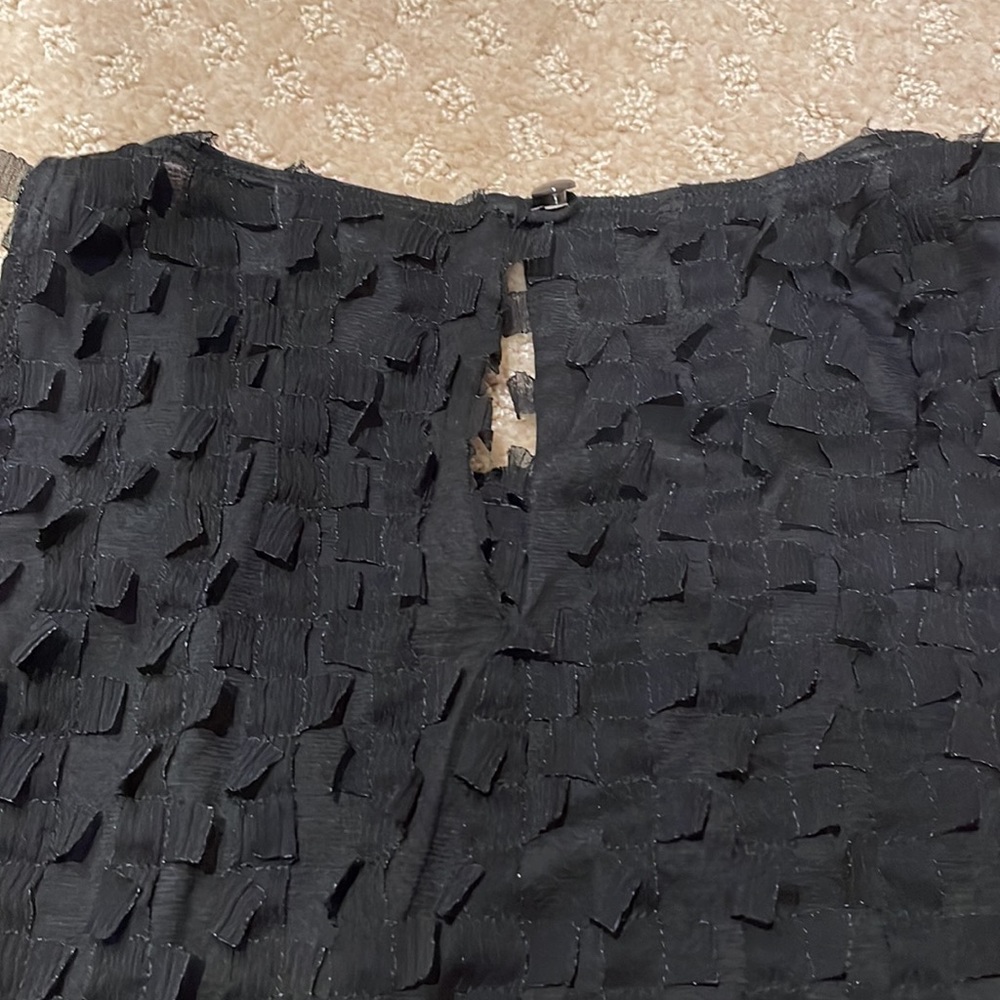 Worth black sleeveless top. Size small. - Picture 4 of 5